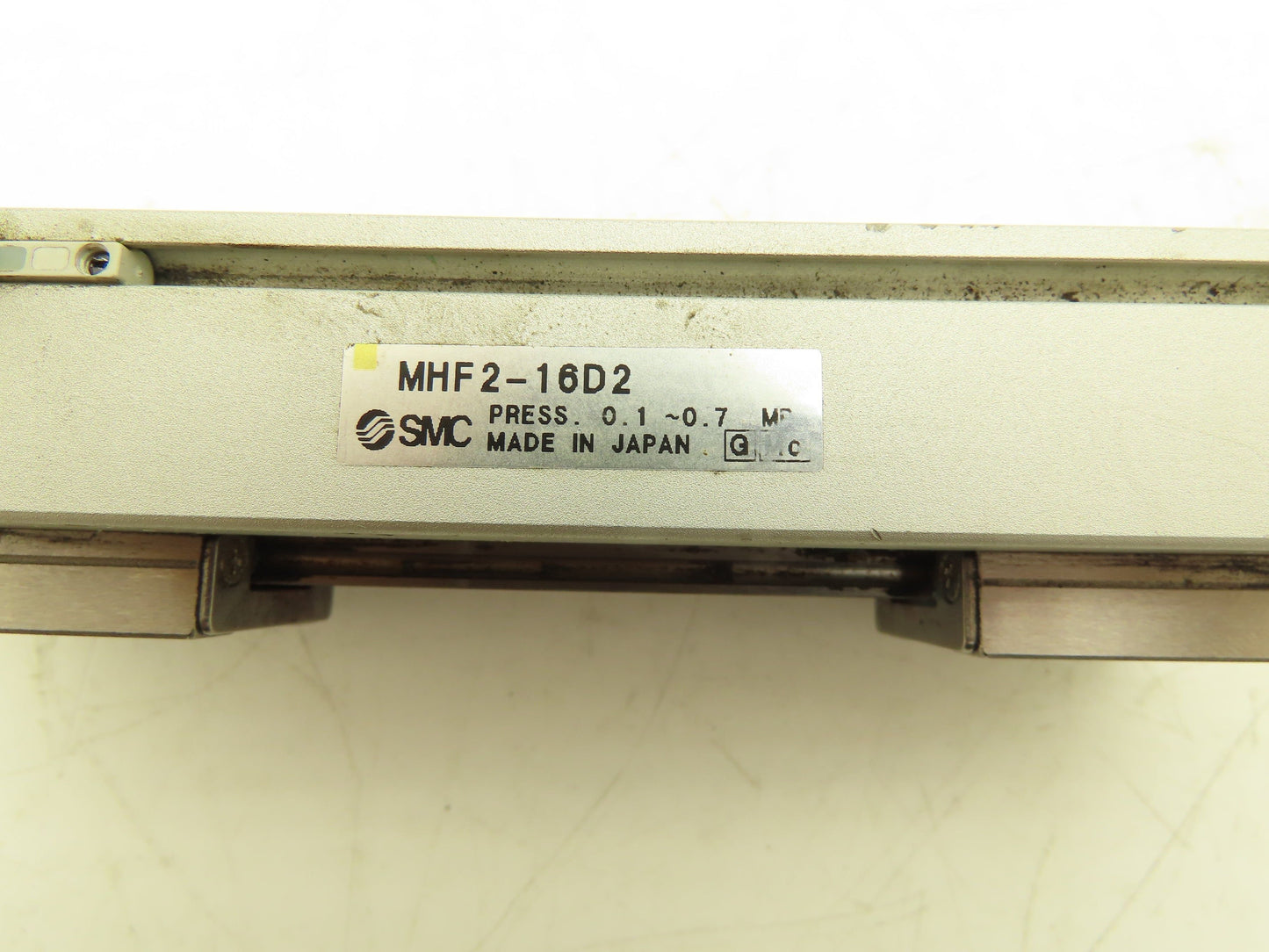 SMC MHF2-16D2 Pneumatic Air Gripper Cylinder 2-Finger Low Profile 64mm Stroke