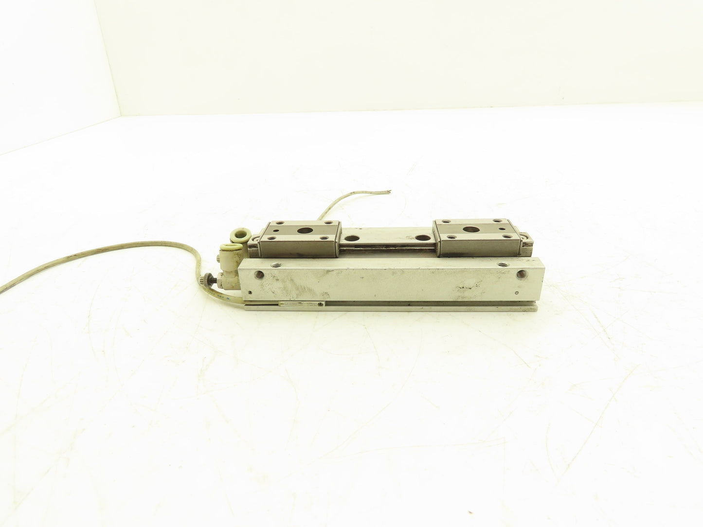 SMC MHF2-16D2 Pneumatic Air Gripper Cylinder 2-Finger Low Profile 64mm Stroke