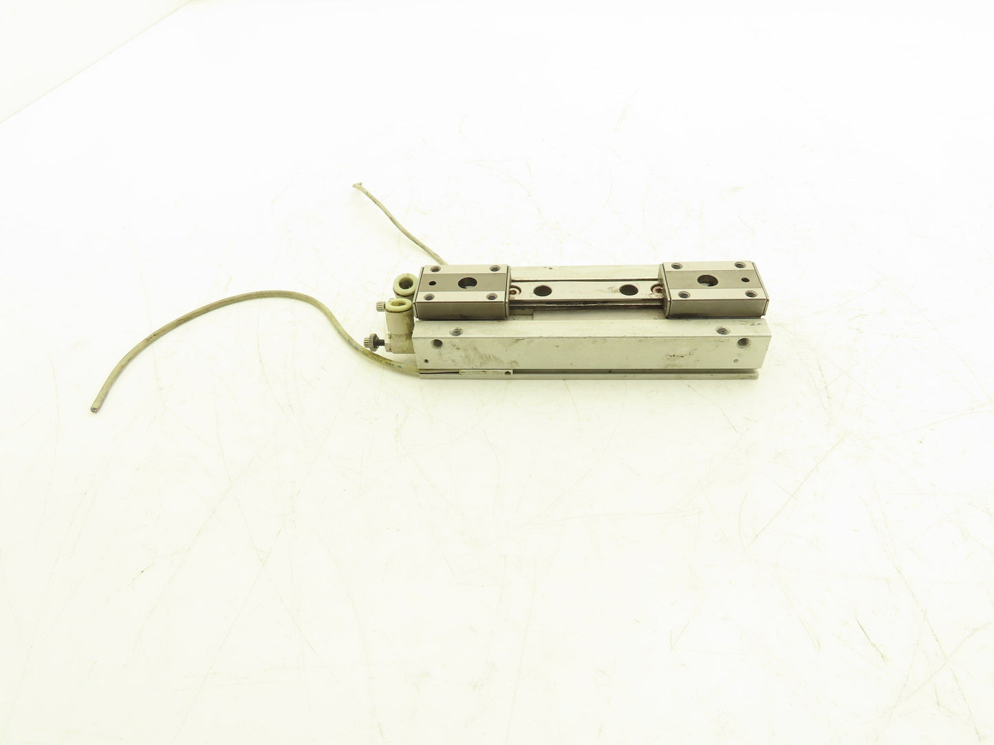 SMC MHF2-16D2 Pneumatic Air Gripper Cylinder 2-Finger Low Profile 64mm Stroke