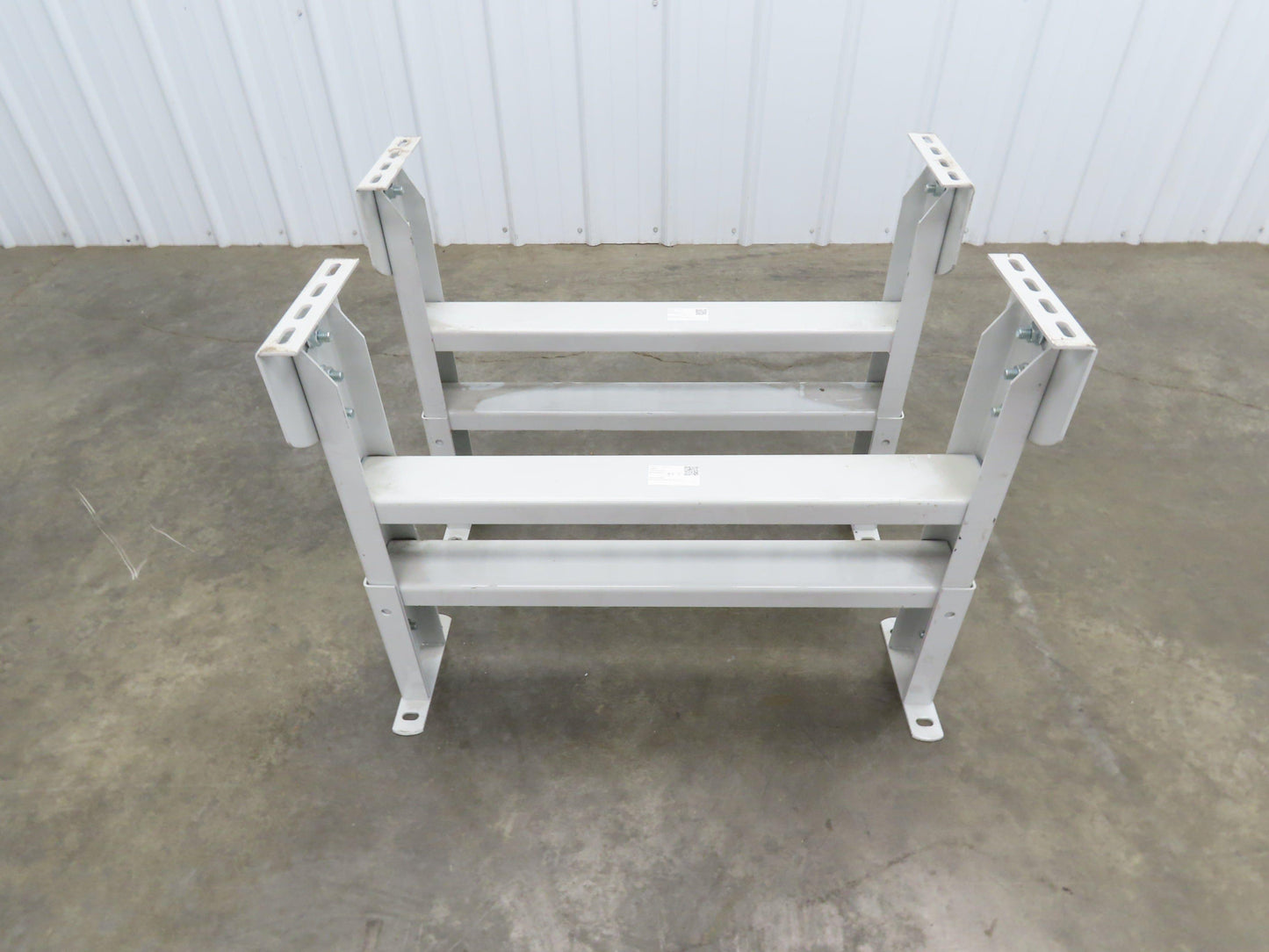 Hytrol HS-7 Conveyor Leg Floor Support 31"W Heavy Duty White 25-5/8-31-5/8"H