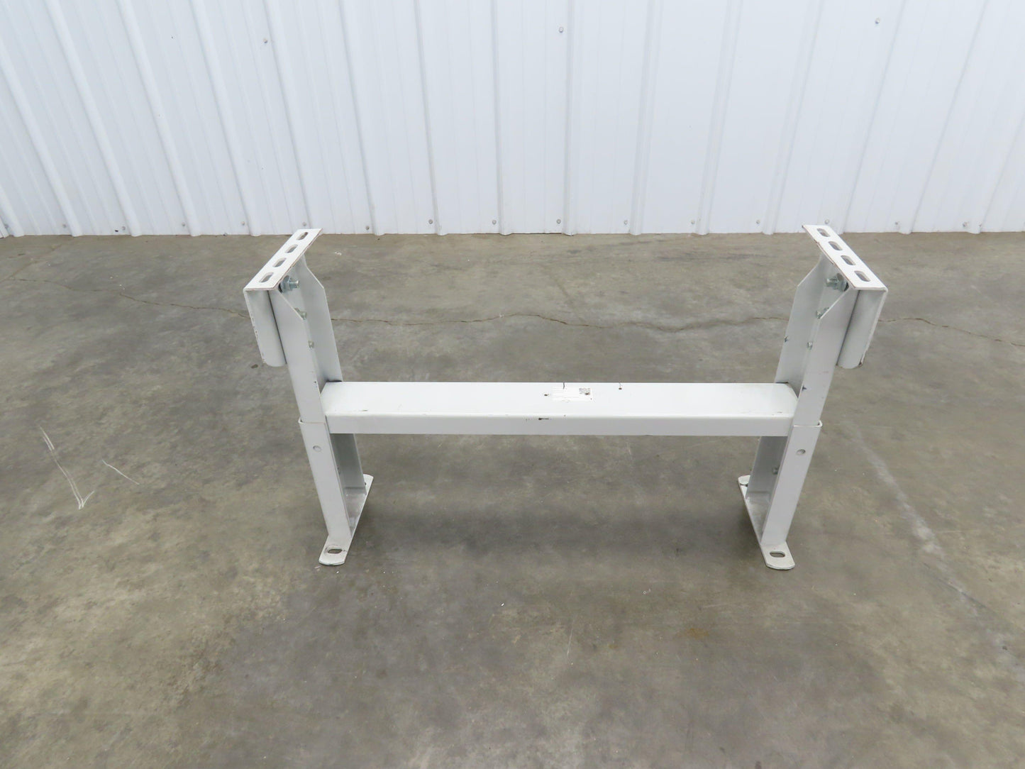 Hytrol HS-6 Conveyor Leg Floor Support 31"W Heavy Duty White 19-5/8-25-5/8"H