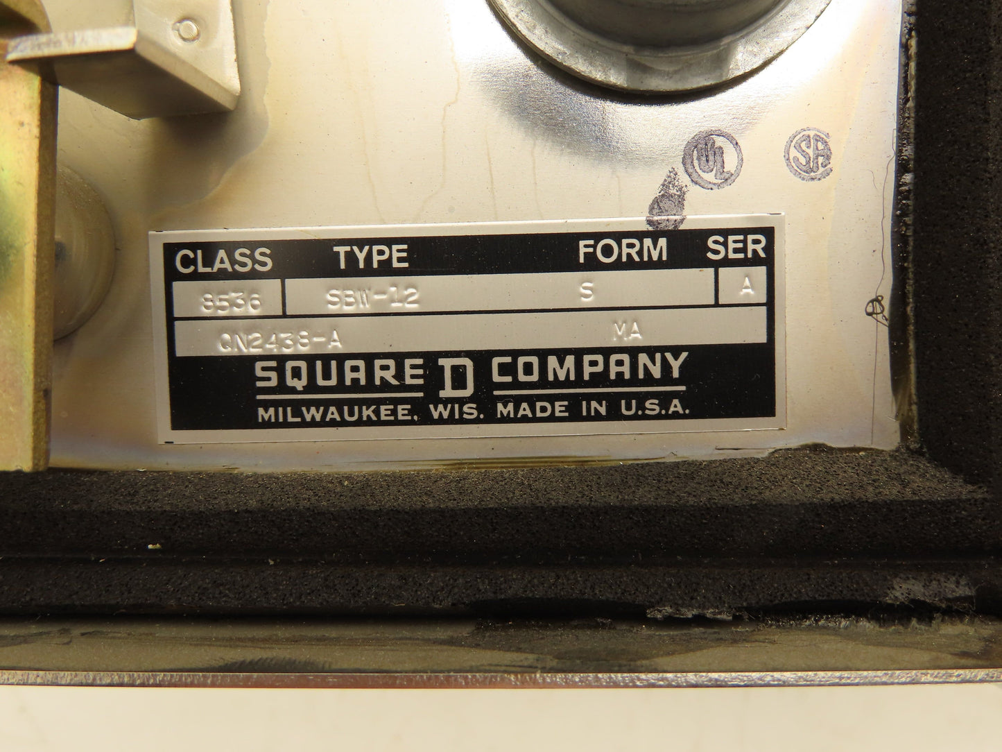 Square D 8536 | ON2438-A | SBW-12 Enclosure Only 10x5x5" 3x 1" Punchouts