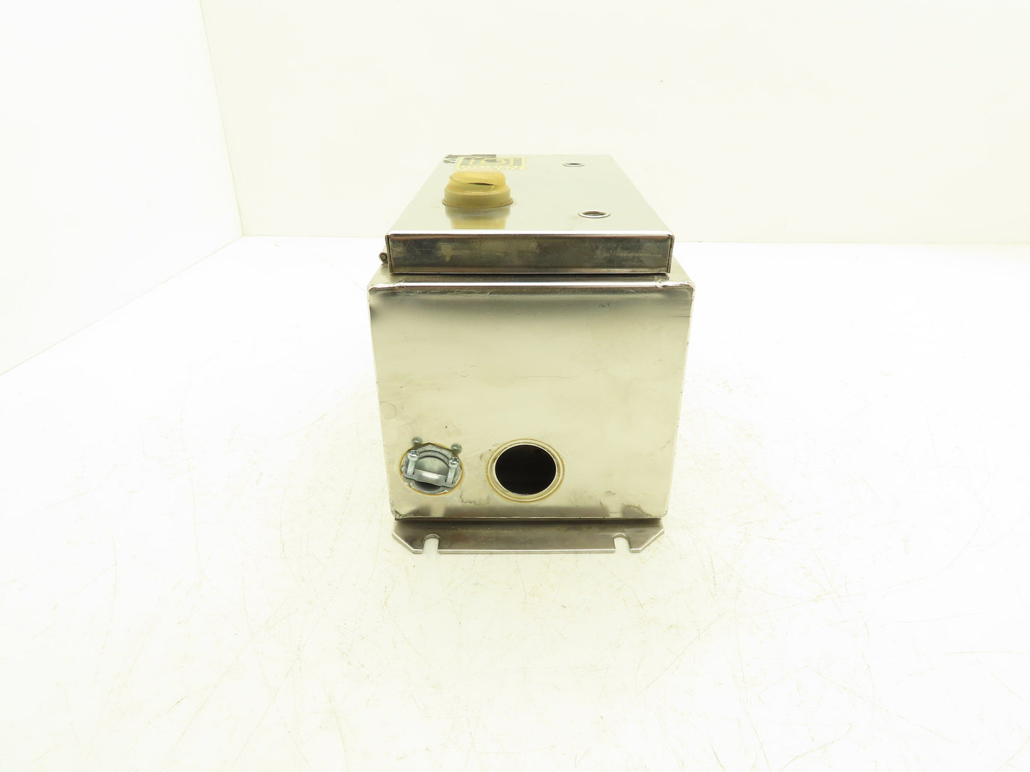 Square D 8536 | ON2438-A | SBW-12 Enclosure Only 10x5x5" 3x 1" Punchouts