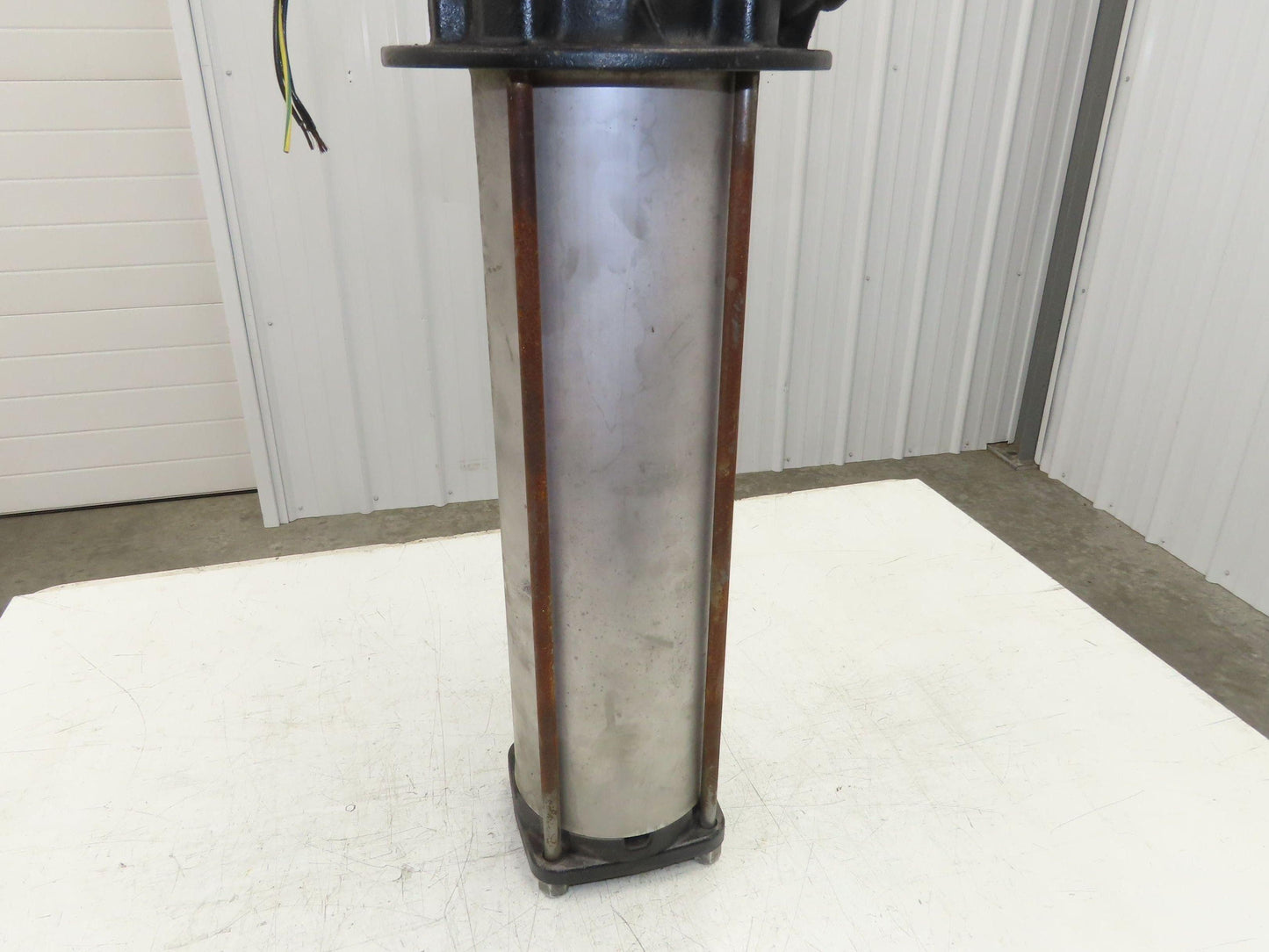 Brinkmann STH1105B570-XZ Immersion Coolant Pump 40 GPM 4.4Hp 480V 3PH 22" Depth