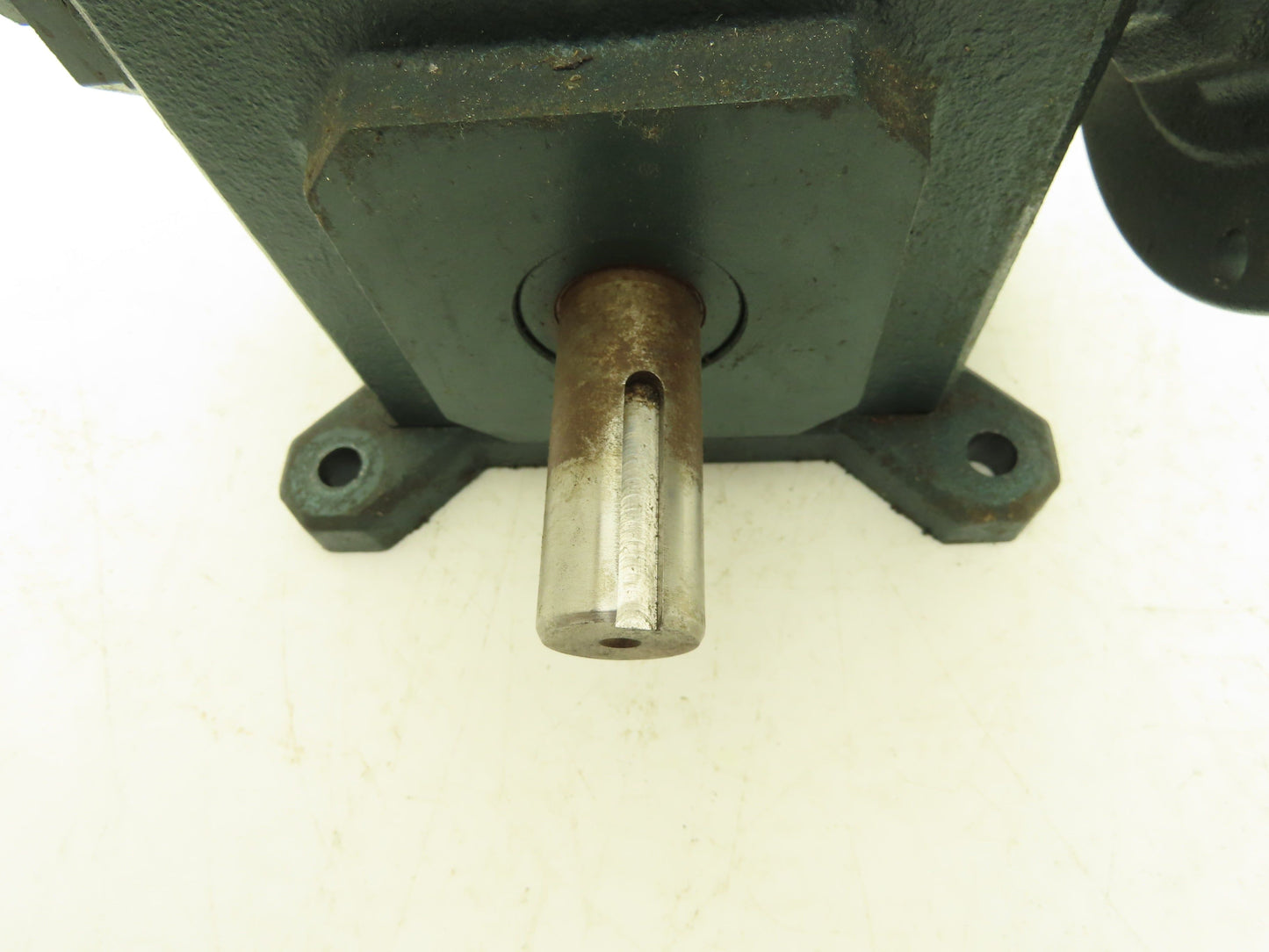 Grove Gear TMQ220-2 Gold Reducer 20:1 Gearbox 88 RPM 1Hp 140TC LH Output