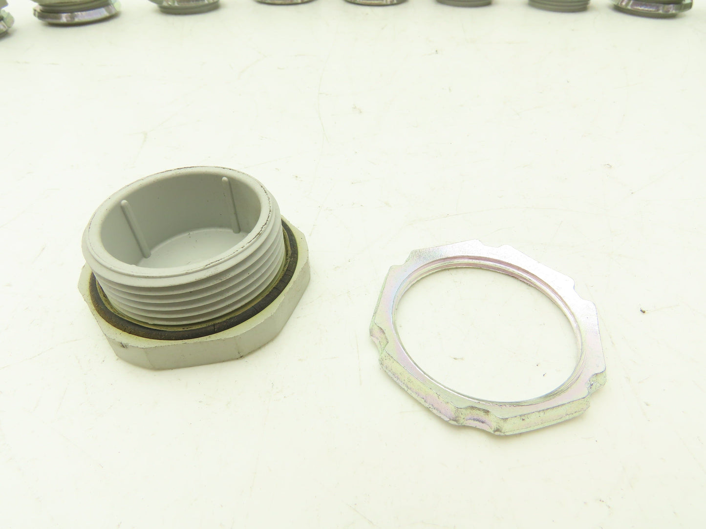 Sankei Electrical Hole Plug 1-1/4" Trade Size Hole 1-3/4" 42mm IP65 Lot of 50