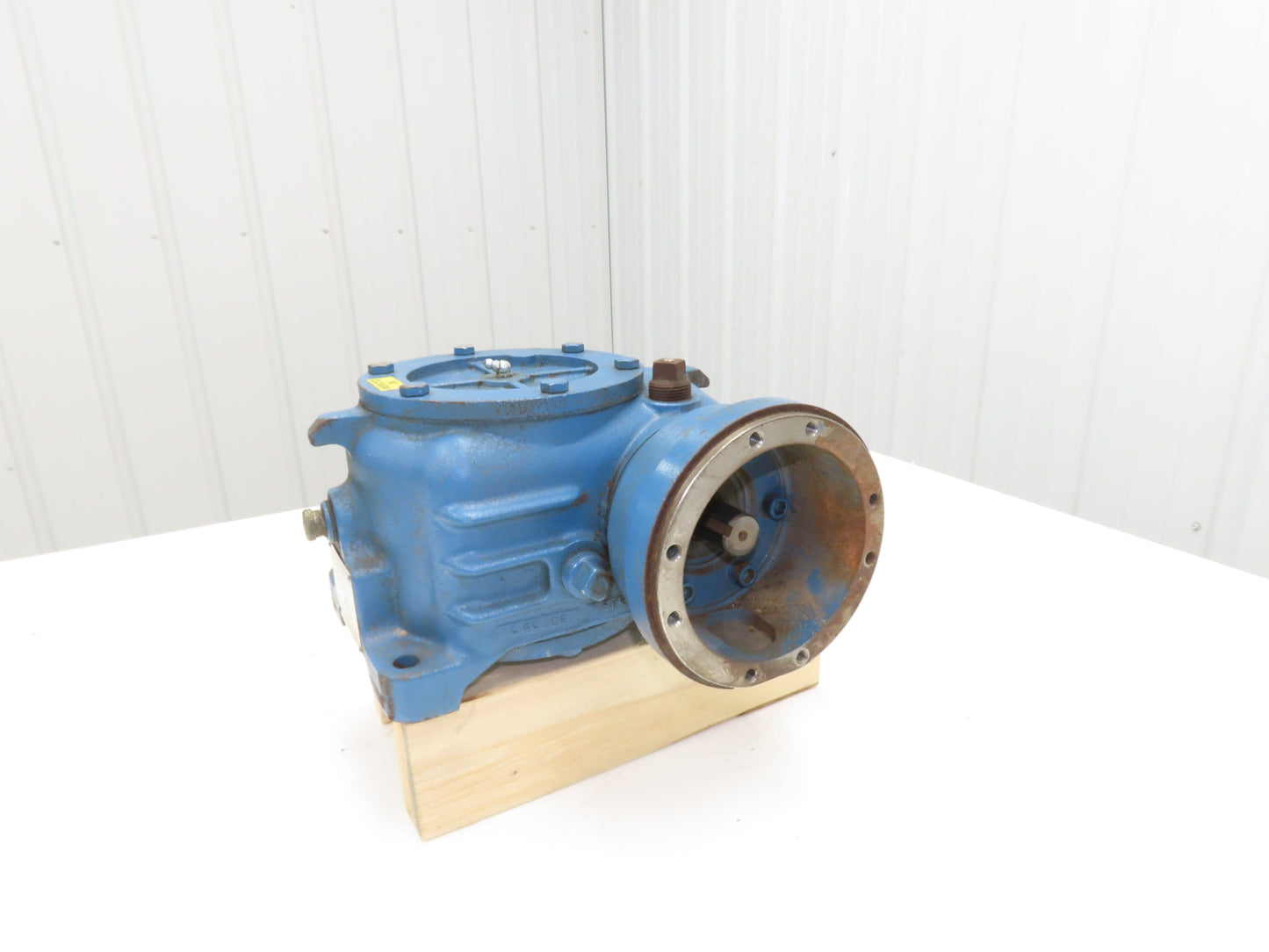 Cone Drive MHV30X-0B Worm Gearbox 5:1 Reducer 350 RPM Vertical Output