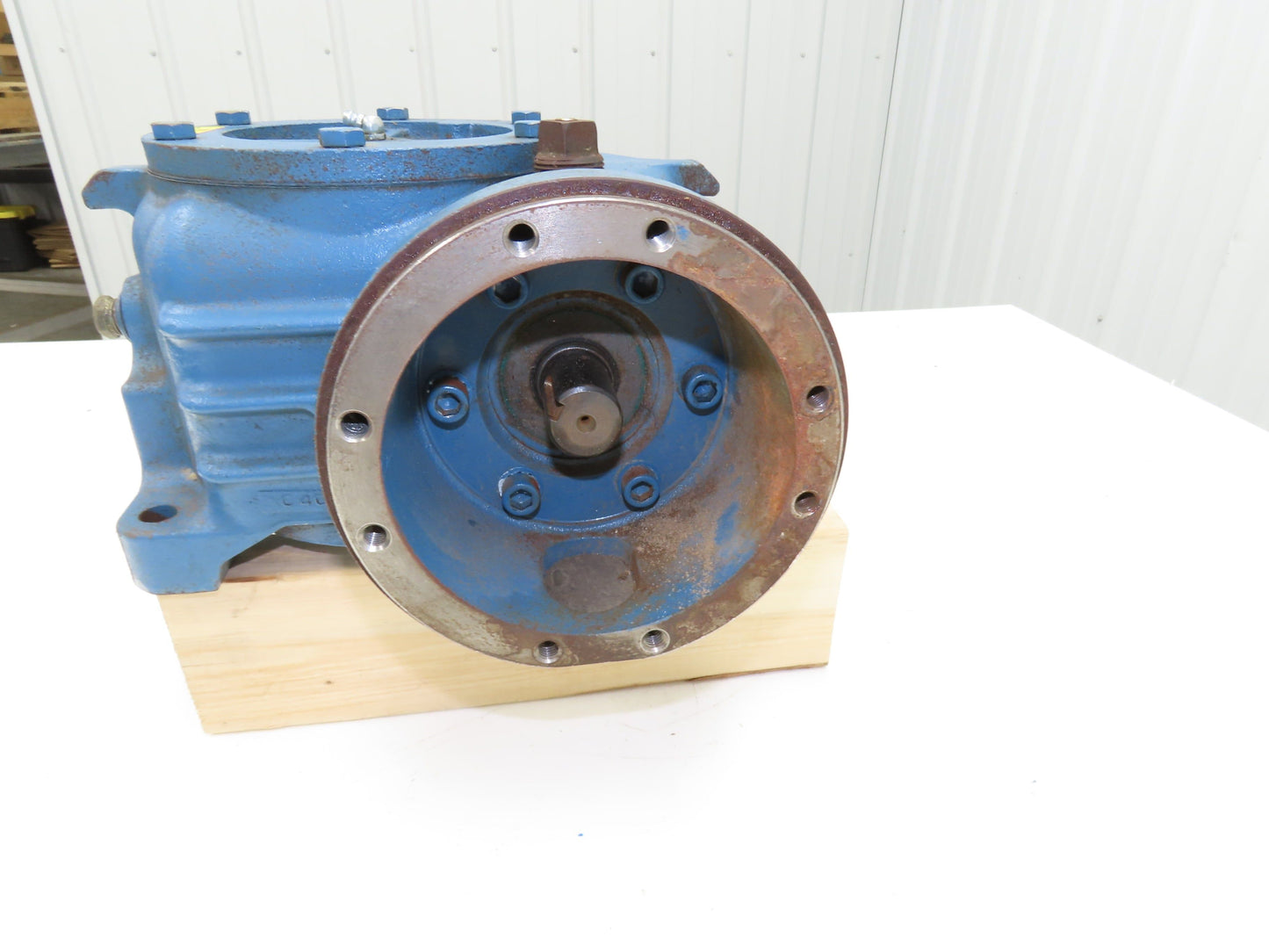 Cone Drive MHV30X-0B Worm Gearbox 5:1 Reducer 350 RPM Vertical Output