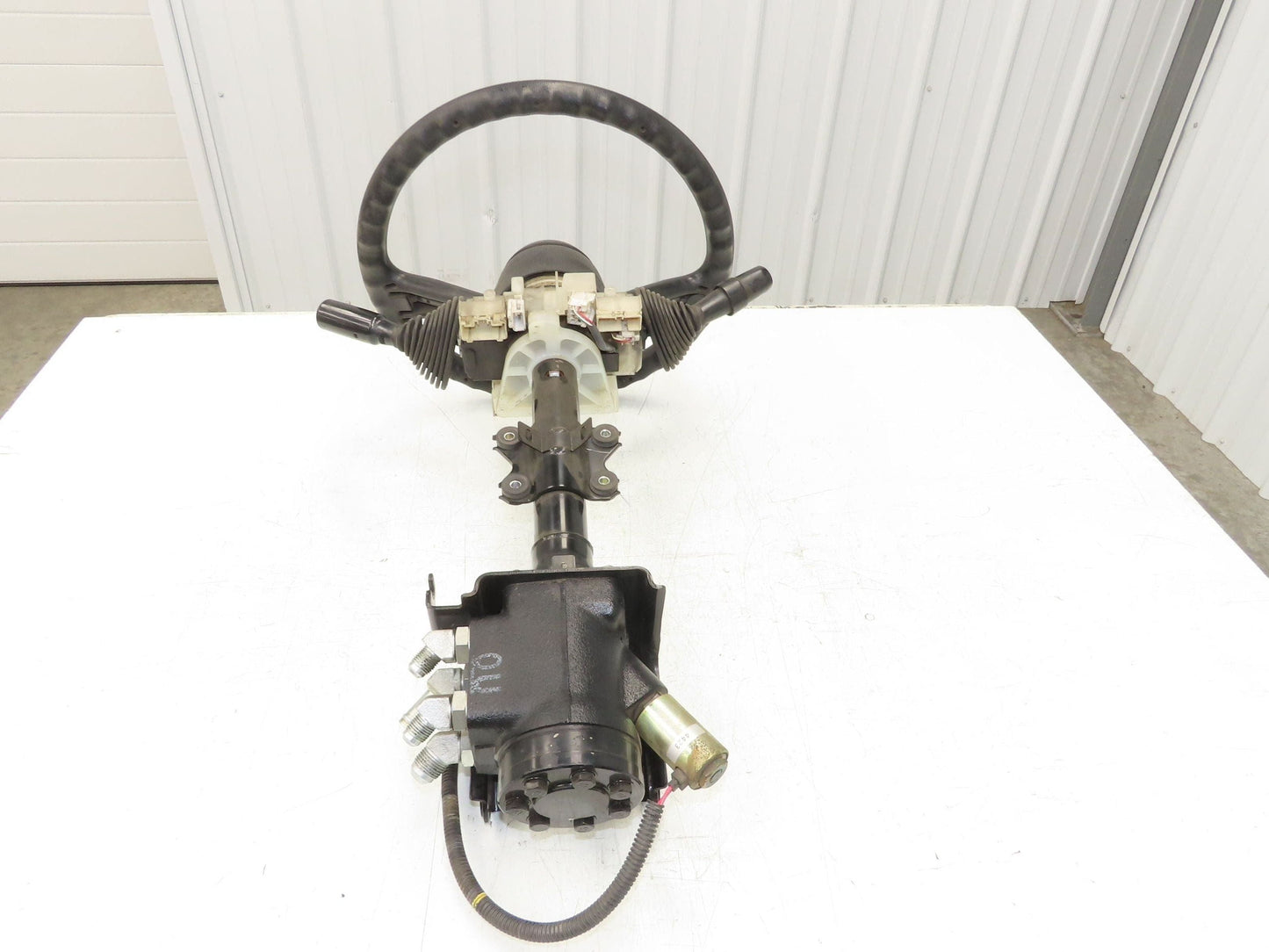 Toyota 7FBH25 Electric Forklift Steering Wheel Column Pump Controls Assembly