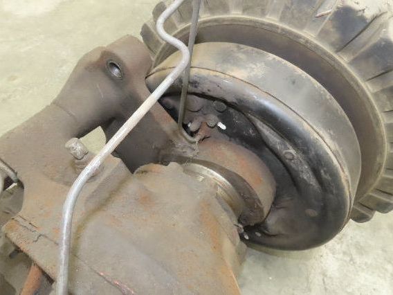 Toyota 7FBH25 Electric Forklift 48V Drive Unit Motor Axle Wheels Brake Assembly