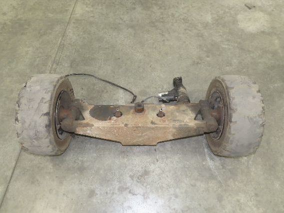 Toyota 7FBH25 Electric Forklift Dual-Wheel Steer Axle Assembly