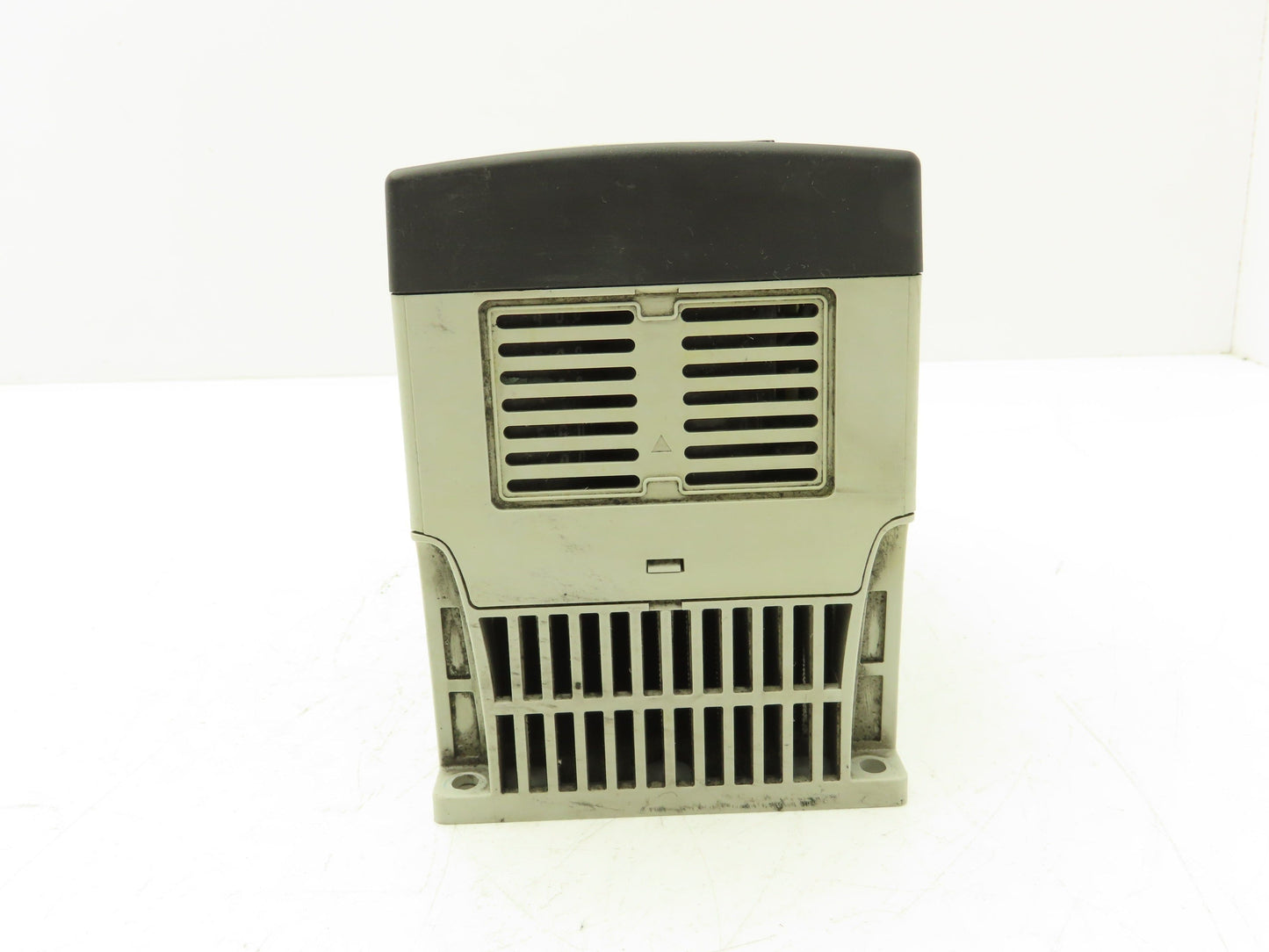 Allen Bradley 22B-D6P0N104 PowerFlex 40 Variable AC Drive VFD 3HP 480V 3PH