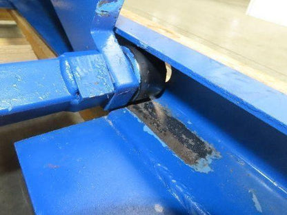 AMI Spring Loaded Industrial Pallet Load Leveler 3500lbs 42x46" Swivel Top