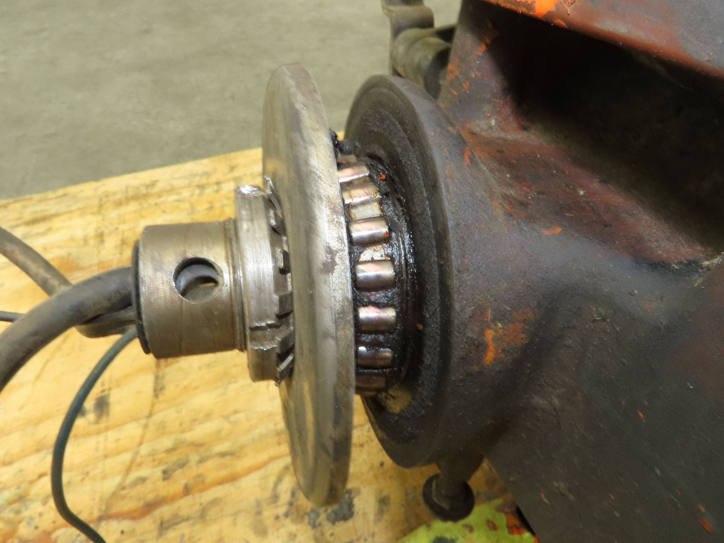 Clark Forklift Drive Unit Handle Controls Wheel 12VDC DC Motor