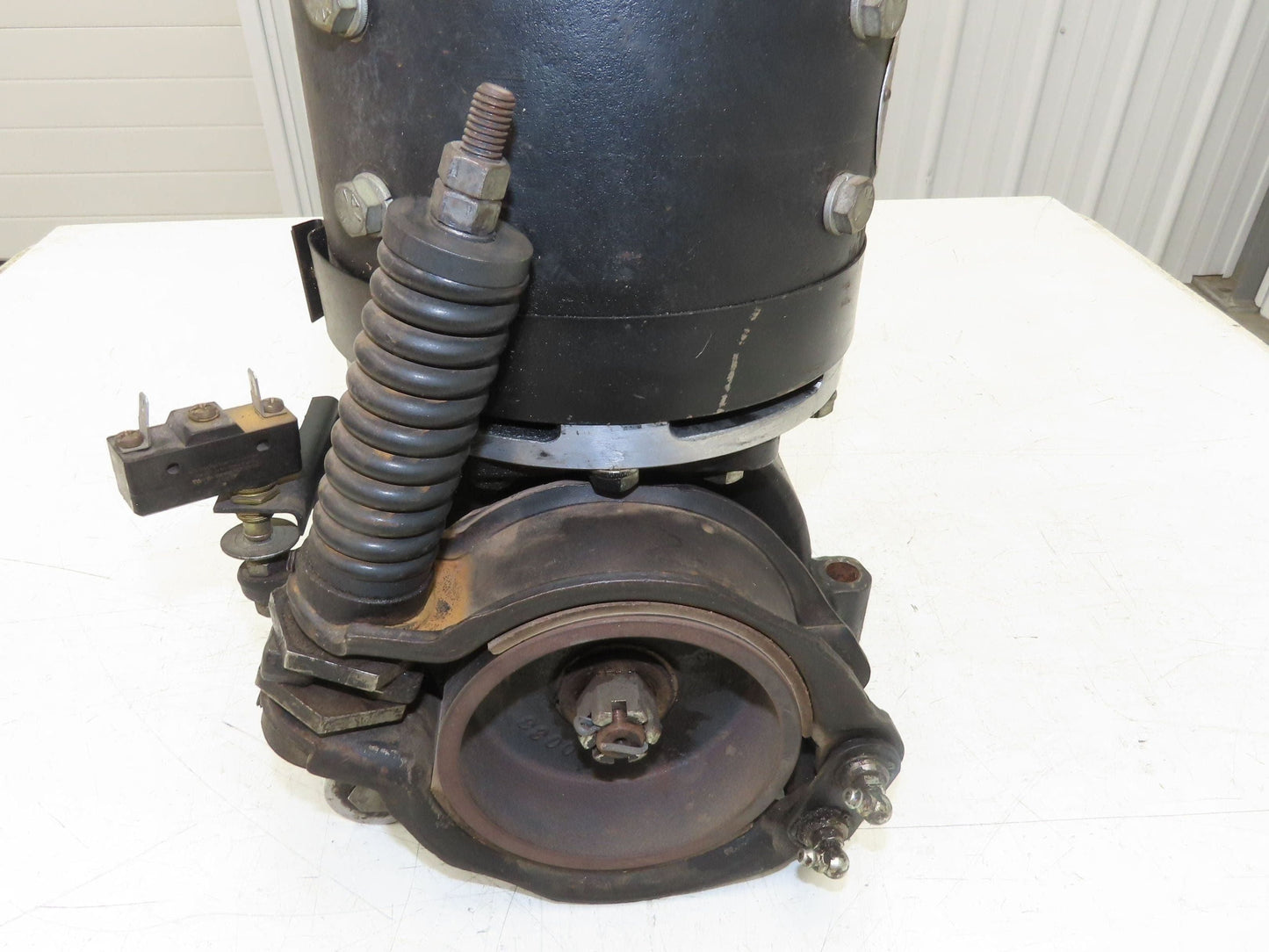 Yale 7220470-20 MLW060 Forklift 24V A2 Drive Motor Gearbox Brake