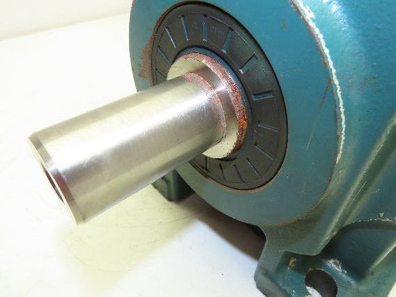 Baldor Quantis HB482CN140TC Inline Helical Reducer 4.28 Gearbox 410rpm 5Hp 140TC