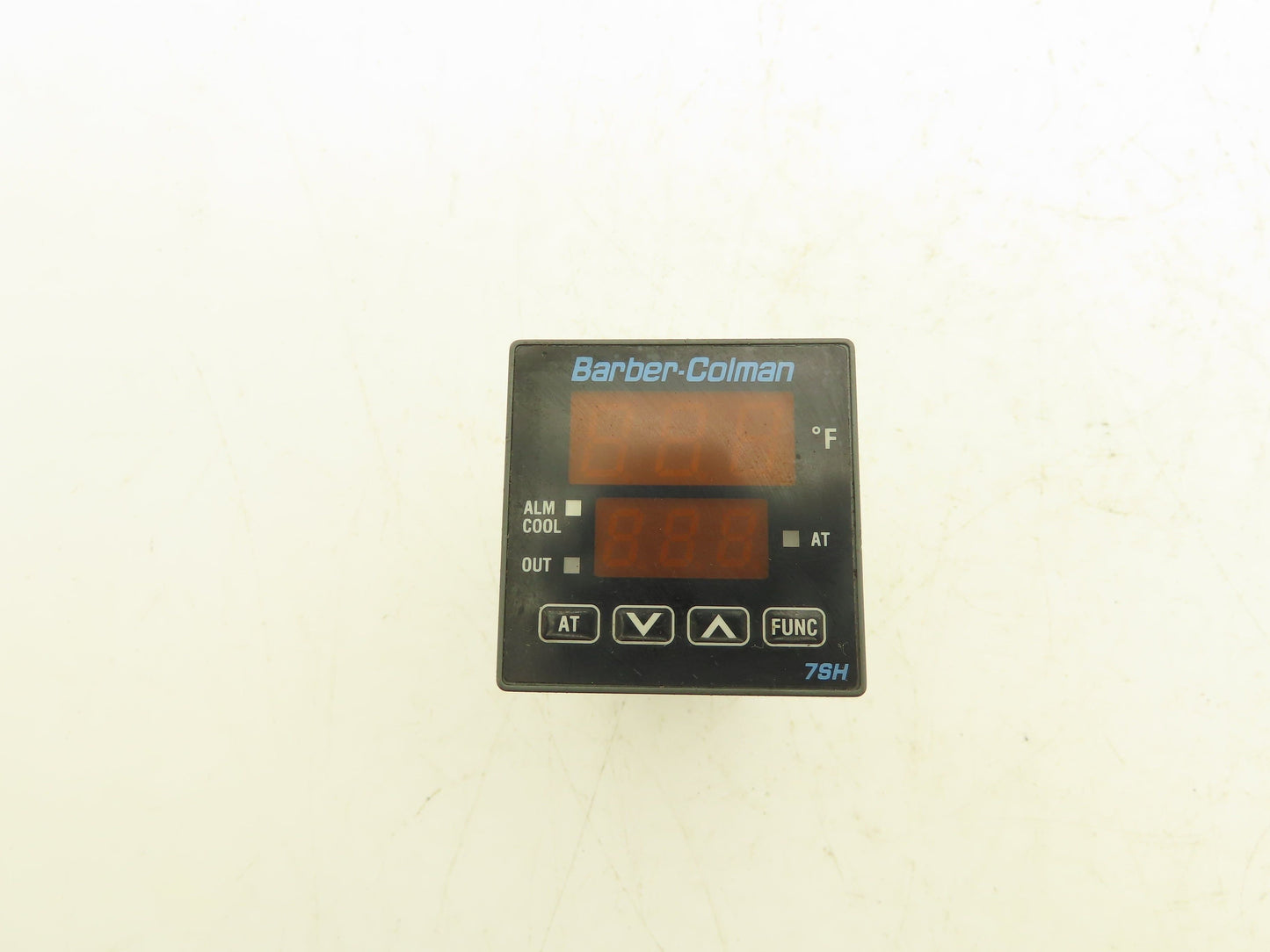Barber-Colman 7SF Temperature Controller 100-240V VAC Supply