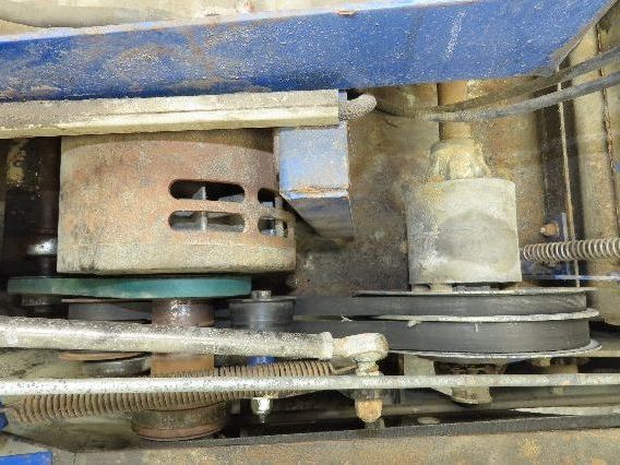 American Lincoln 36" Walk Behind Floor Sweeper 24V Battery Powered