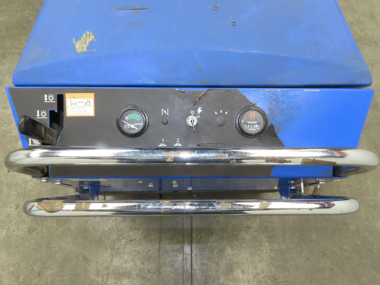 American Lincoln 36" Walk Behind Floor Sweeper 24V Battery Powered