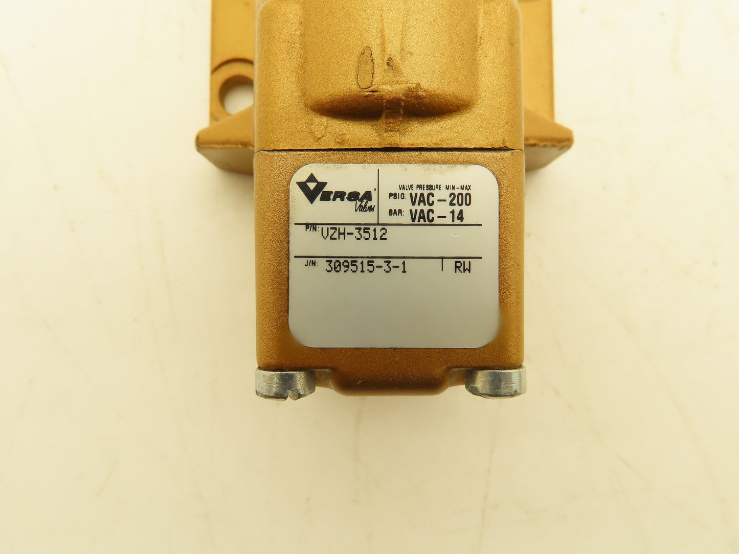Versa VZH-3512 Pneumatic 2-Position Manual Valve Vacuum-200 PSI