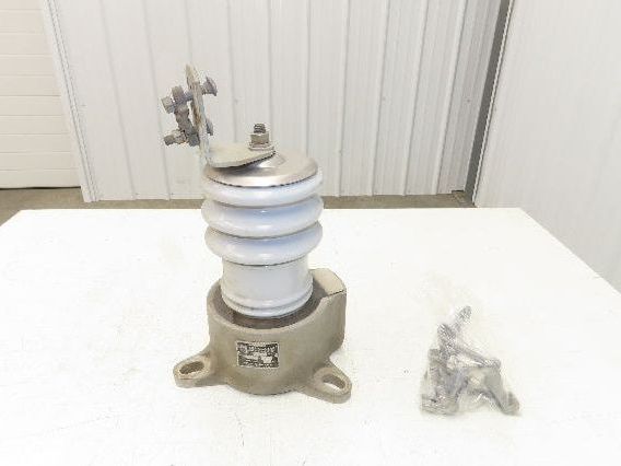 McGraw Edison AZF Vari-Star Intermediate Surge Arrester 10kV 8.4mcov Porcelain