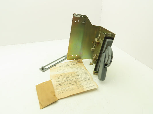Allen Bradley 1494D-N2 Circuit Breaker Operator Mechanism Disconnect Handle