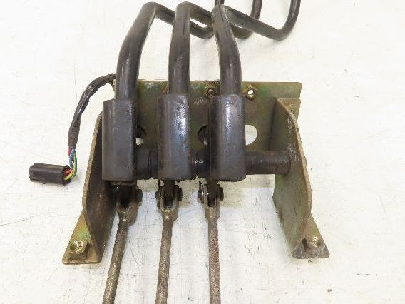 Toyota 5FBE15 Electric Forklift Hydraulic Control Lever System Assembly