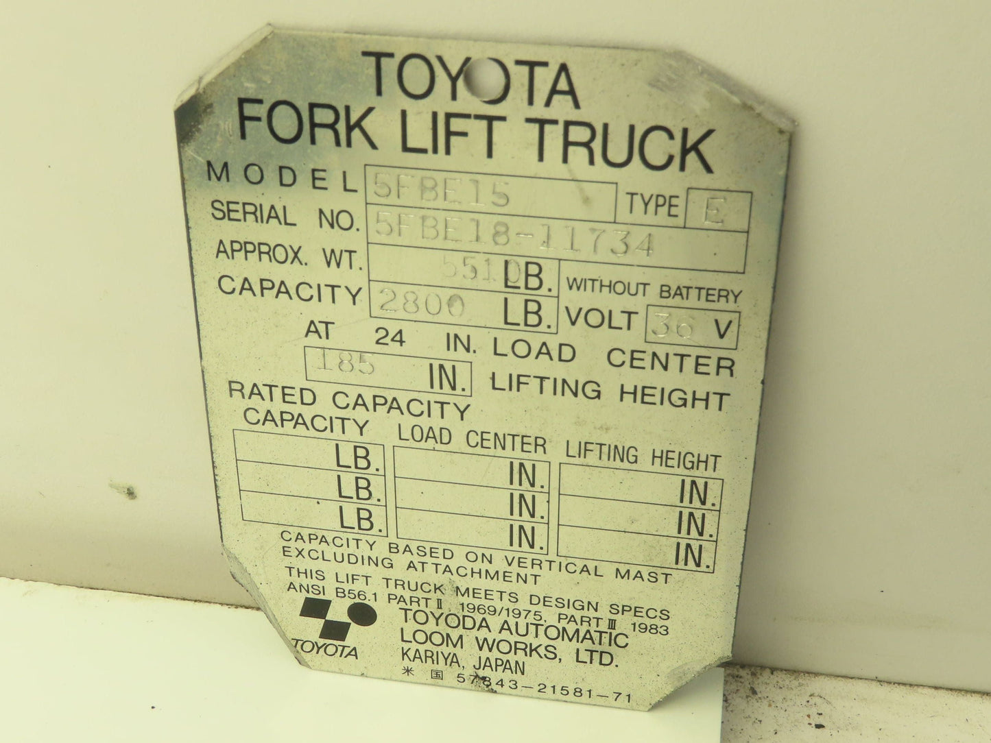 Toyota 5FBE15 Electric Forklift Hydraulic Cylinders