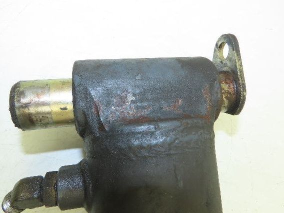 Toyota 5FBE15 Electric Forklift Hydraulic Cylinders