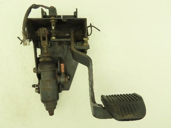 Toyota 5FBE15 Hydraulic Brake Pedal Assembly Master Cylinder