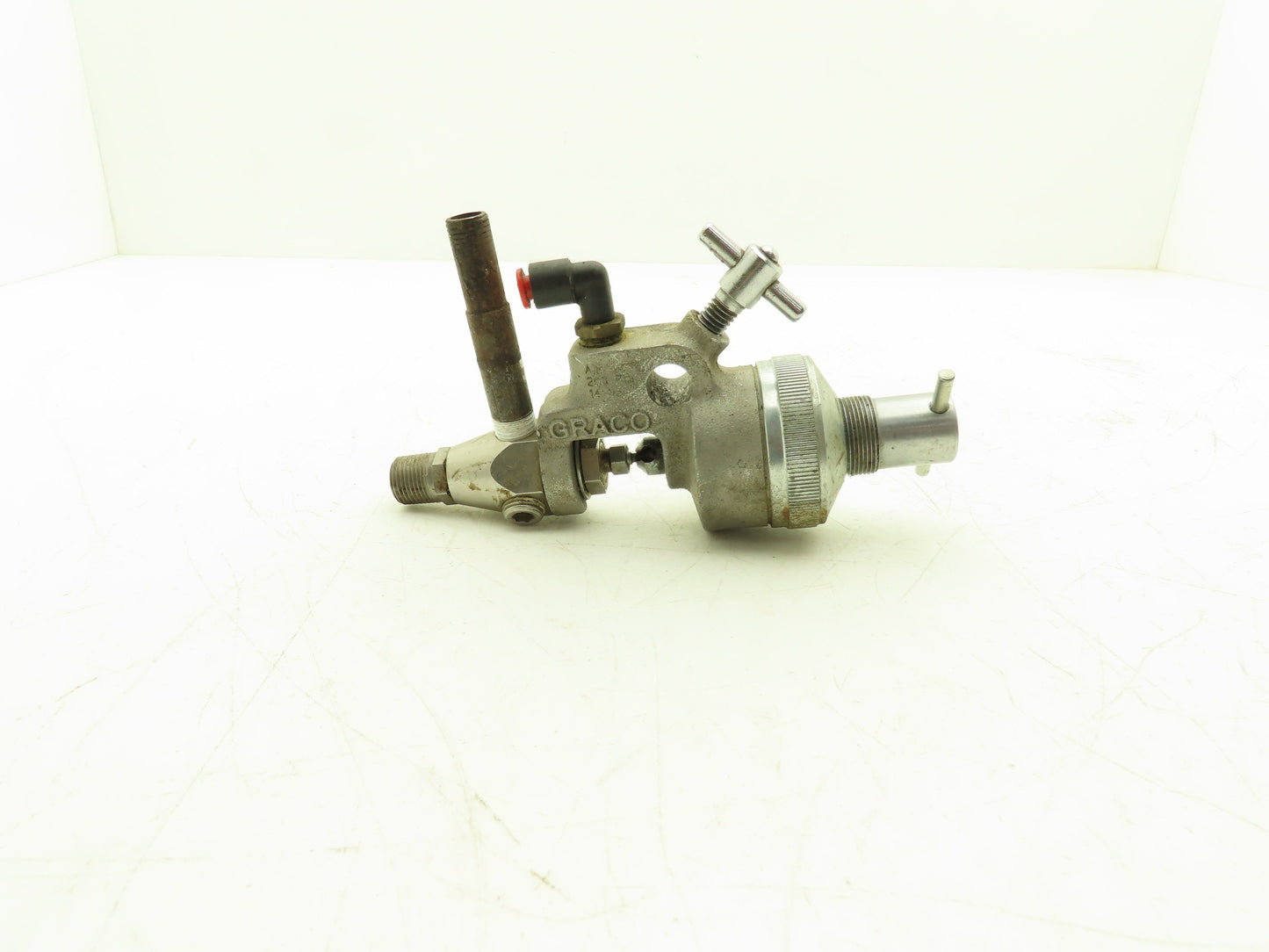 Graco 205-612 Stainless Steel Air Operated Dispensing Valve