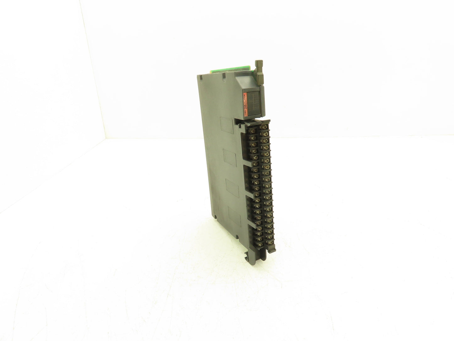 Allen Bradley 1771-IAN AC Input Module 85-138 VAC With Terminals