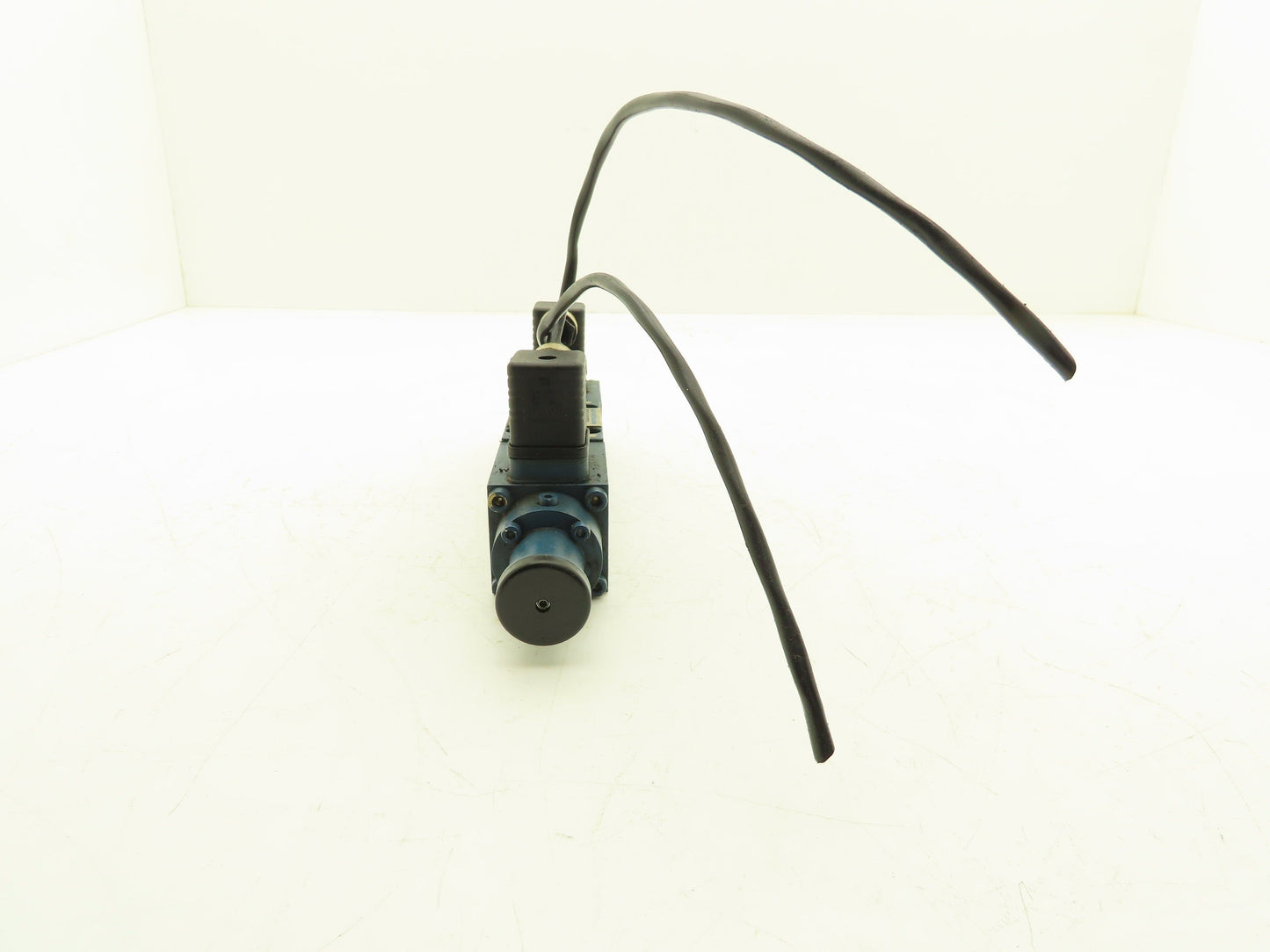 Rexroth 3DREP6C-14/25A24N9K4MR Hydraulic Proportional Reducing Valve 24VDC DIN