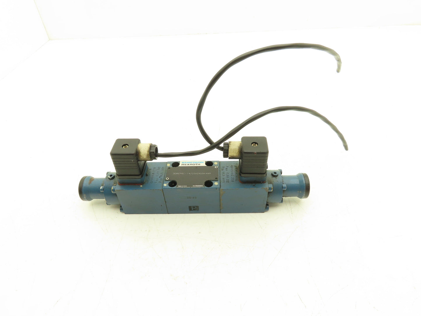 Rexroth 3DREP6C-14/25A24N9K4MR Hydraulic Proportional Reducing Valve 24VDC DIN