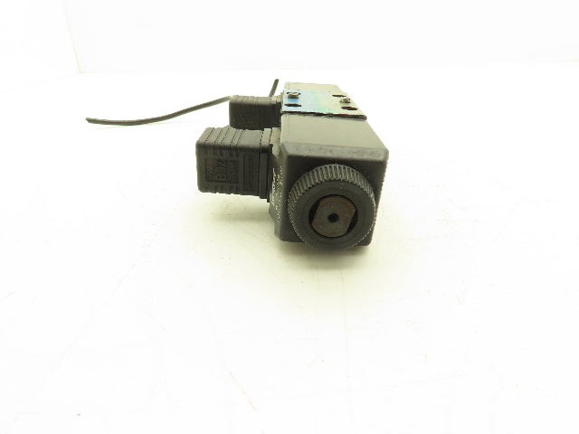Vickers DG4V-3S-2C-M-U-H5-60 Hydraulic Directional Control Solenoid Valve 24VDC