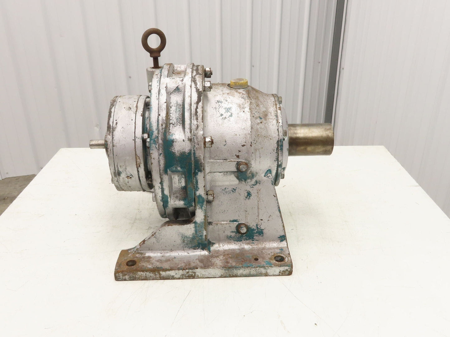 Sumitomo H 584A SM-Cyclo Inline Gearbox 319:1 Reducer 5.5rpm 2.7Hp 27000 In-Lb