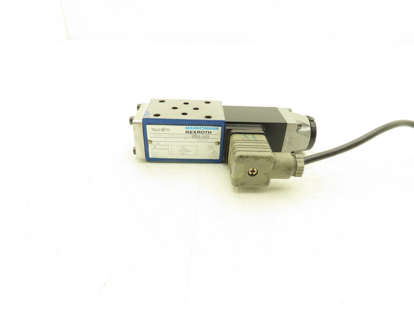 Rexroth Z4WE 6 E68-21/AG24N9K4/MR Hydraulic Directional Control Valve 24VDC