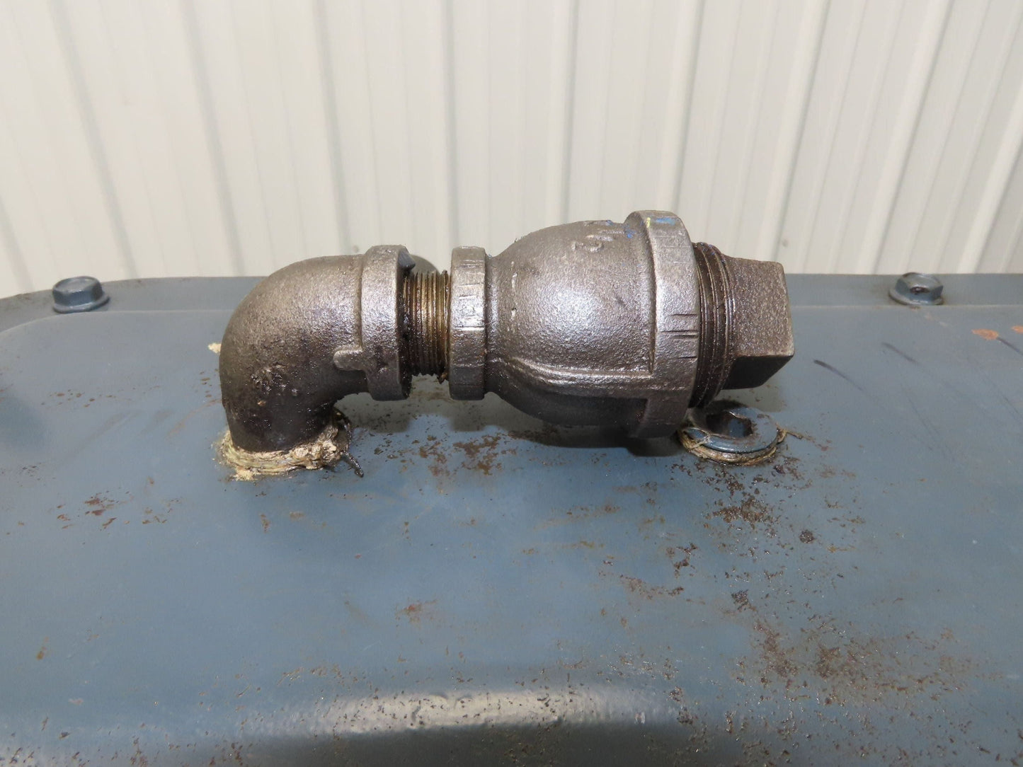 Shaft Mount Reducer 12.7:1 Ratio Gearbox 138 RPM Screw Conveyor Drive