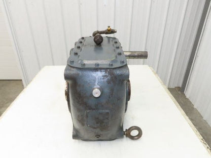 Shaft Mount Reducer 12.7:1 Ratio Gearbox 138 RPM Screw Conveyor Drive