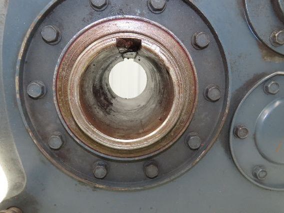 Shaft Mount Reducer 12.7:1 Ratio Gearbox 138 RPM Screw Conveyor Drive