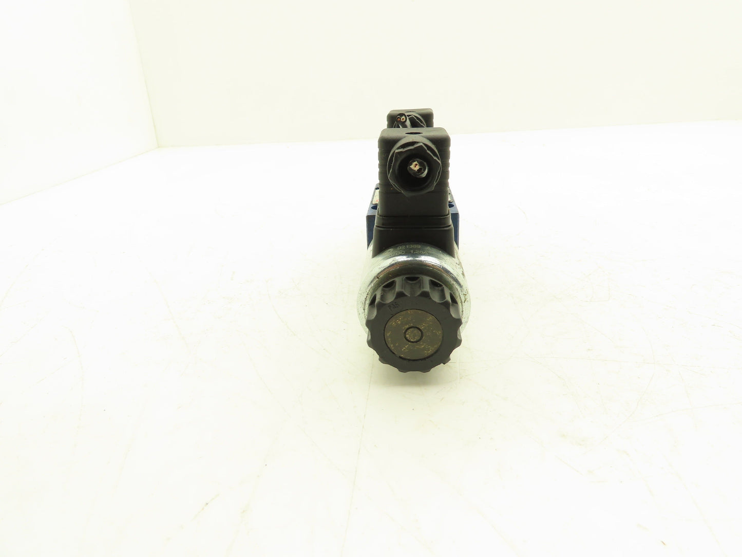Rexroth 4WE6G2-62/EG24N9K4 Hydraulic Directional Solenoid Valve 24VDC