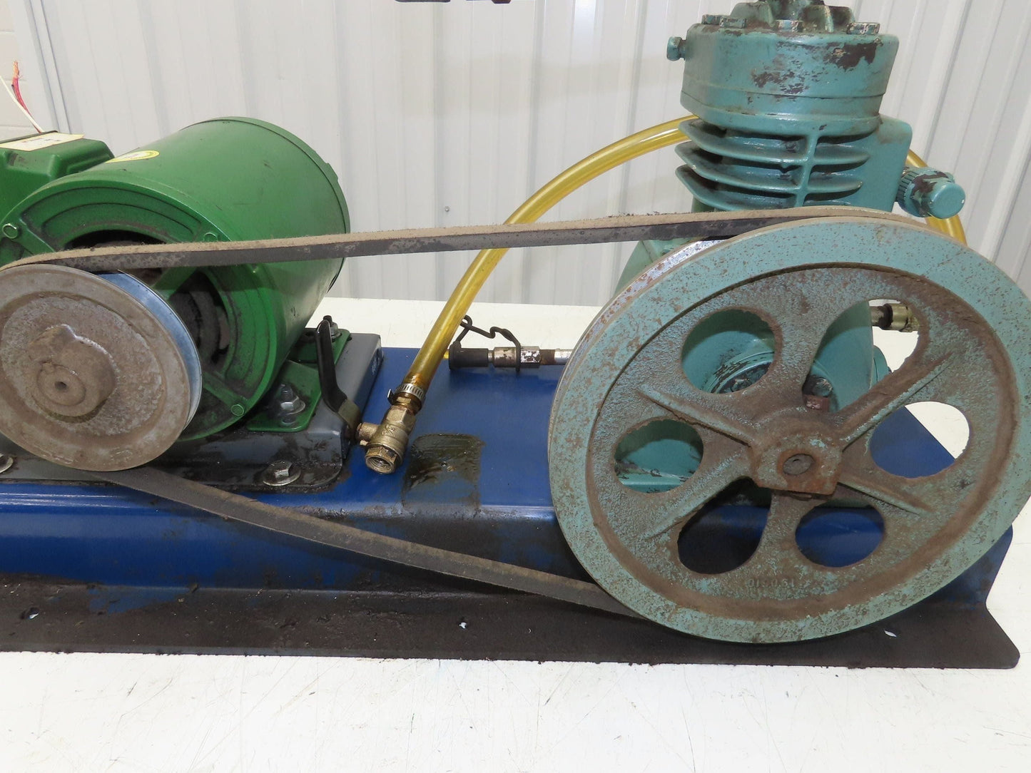 Bitzer Type III Reciprocating HVAC Refrigeration Compressor 1.5Hp 230/460V 3PH