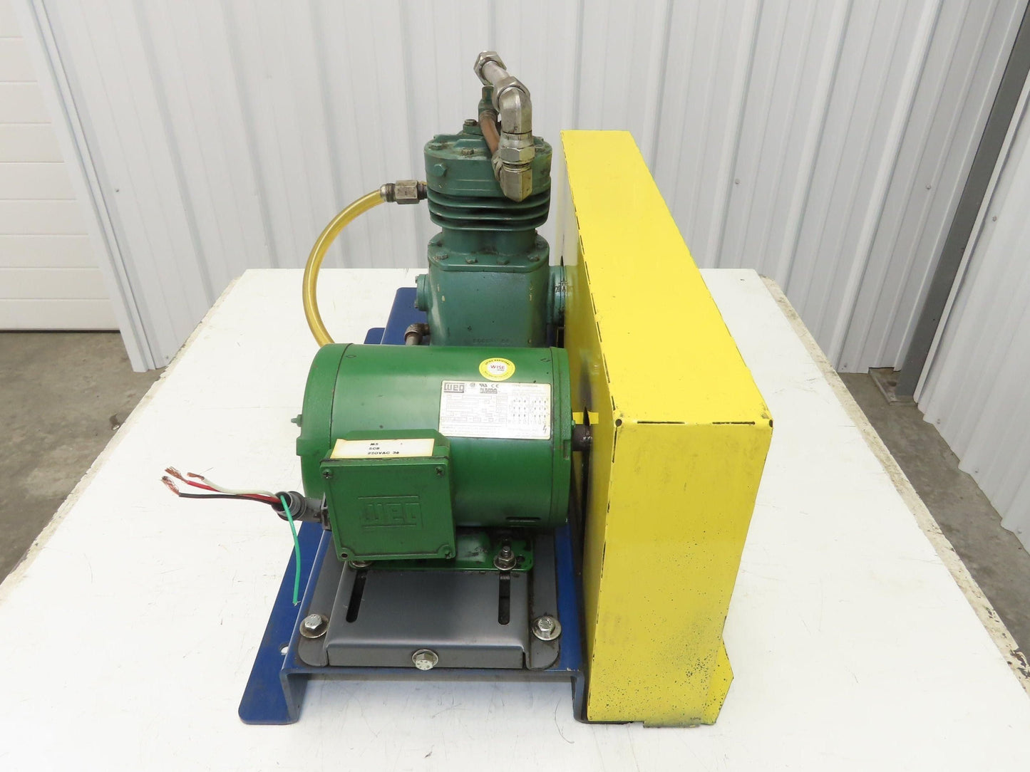 Bitzer Type III Reciprocating HVAC Refrigeration Compressor 1.5Hp 230/460V 3PH