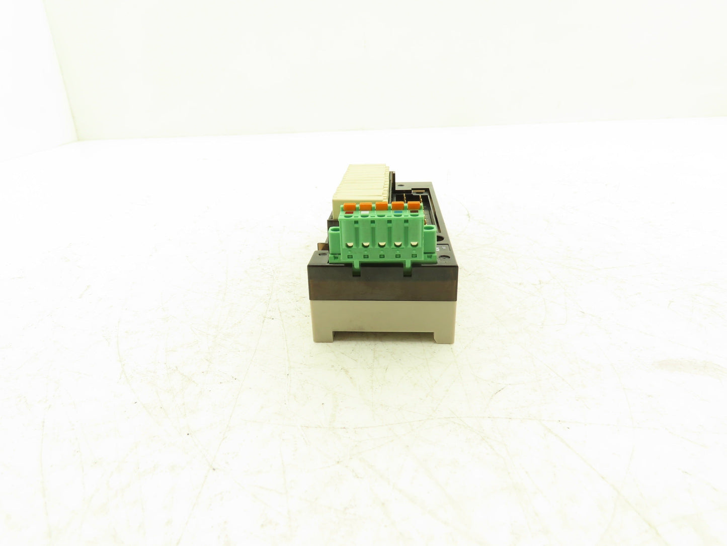 Omron DRT2-ROS16 DeviceNet Remote I/O Terminal with Relay Outputs 24VDC