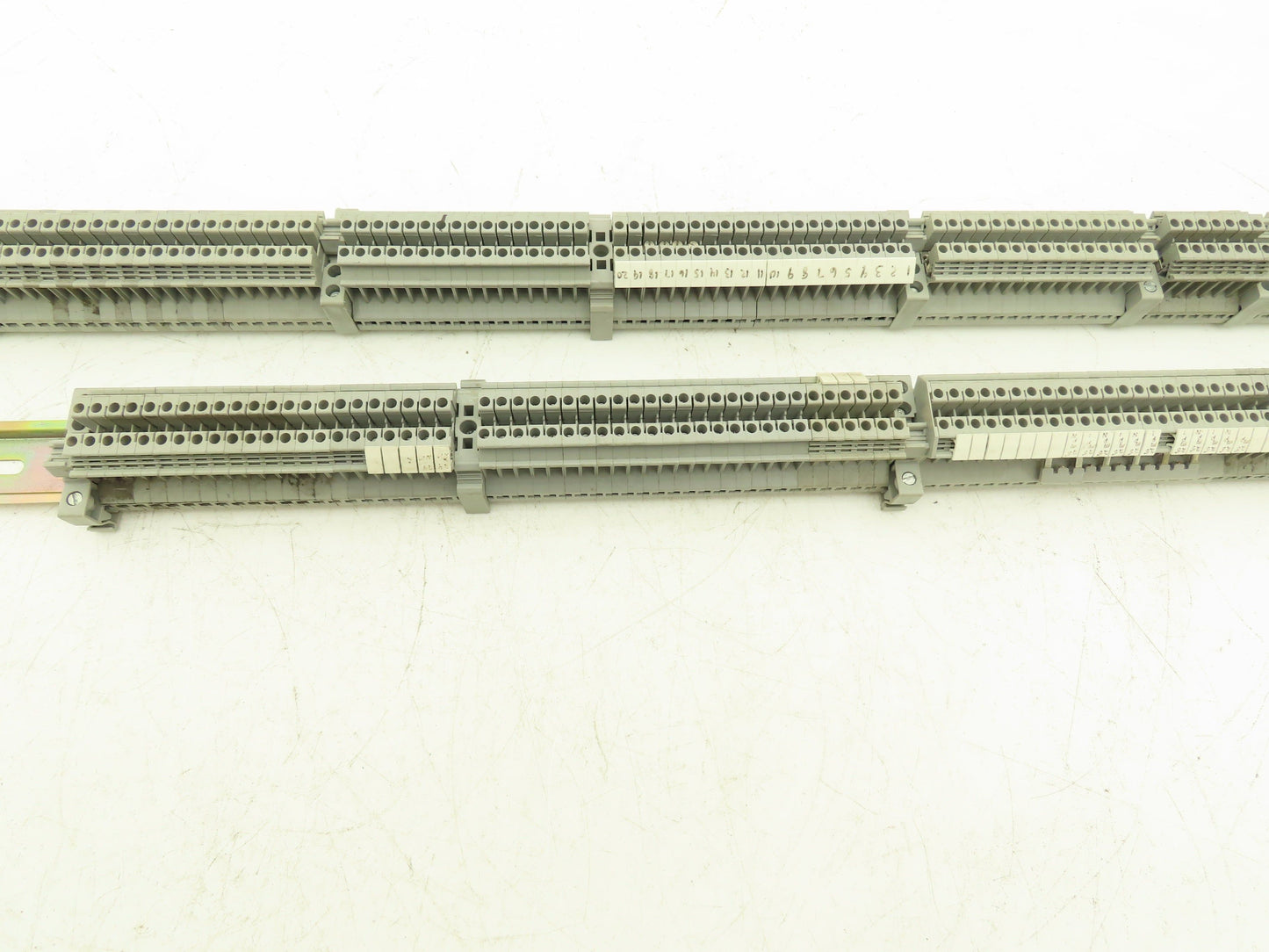 Phoenix Contact Typ UK2,5B 2.5mm² 25A Terminal 600V 28-12AWG DIN Rail Lot of 253