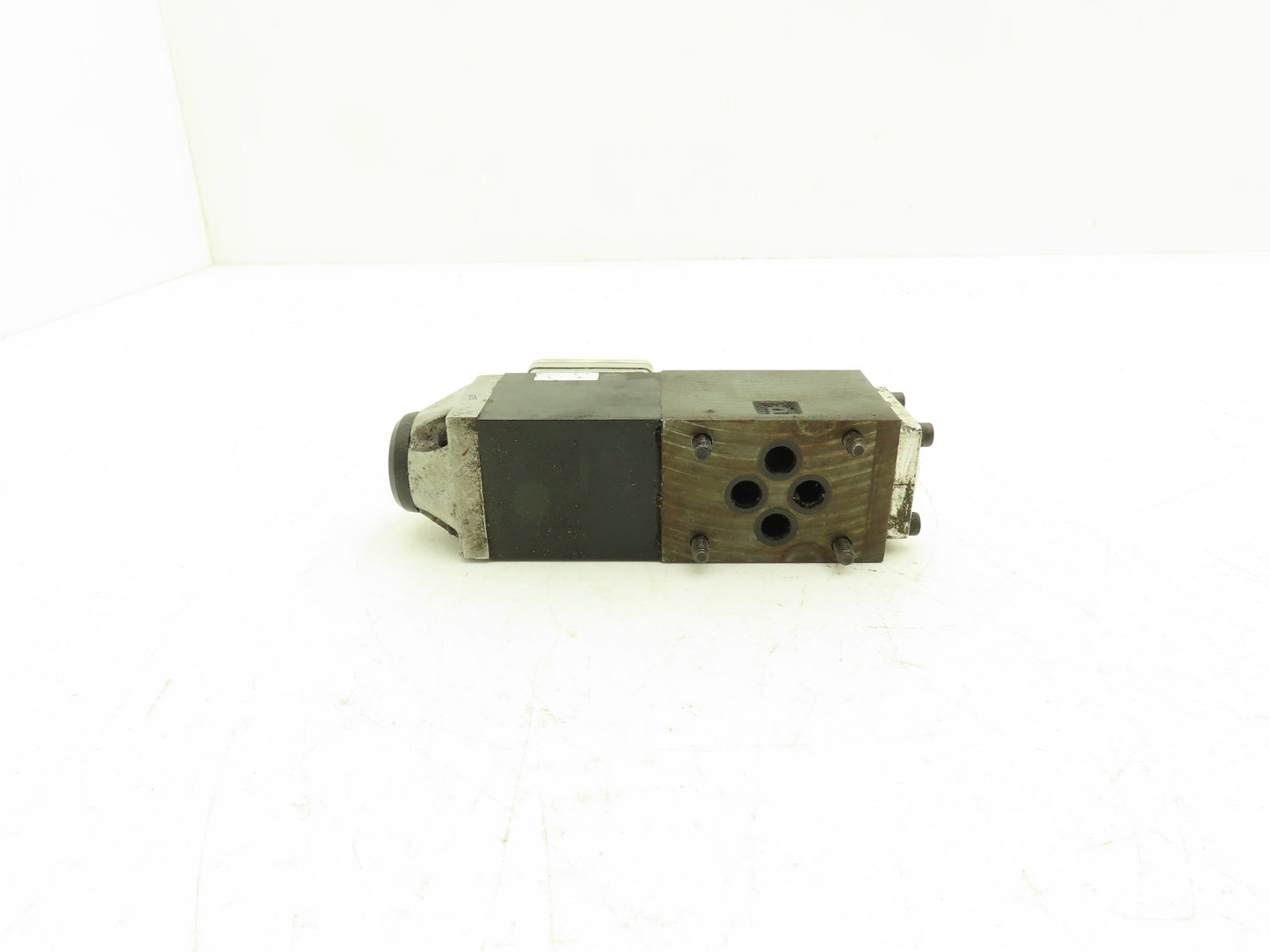 Arburg 4WE 6 D53/BG24NK4 Hydraulic Directional Solenoid Valve 24VDC