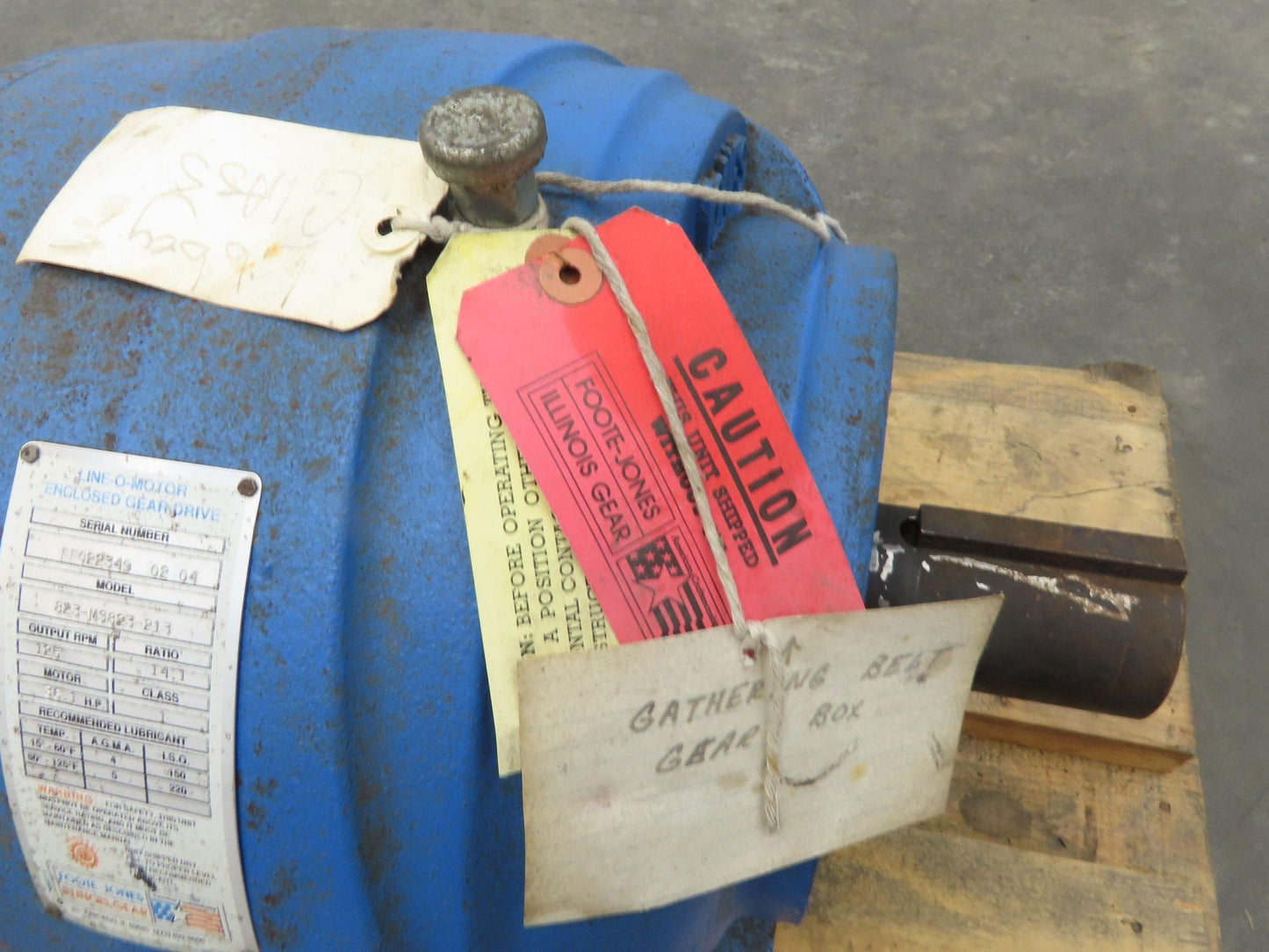 Foote Jones 823-MS823-213 Line-o-Motor Inline Gearbox 14:1 Reducer 125 RPM 36Hp