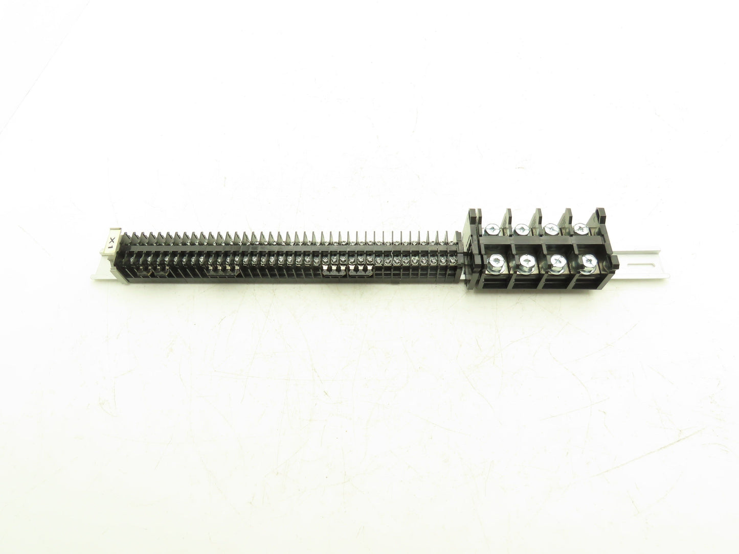 IDEC BN100W BNH15WM Terminal 38mm² 100A 16-2AWG 1.25mm² 15A 22-14AWG Lot of 32