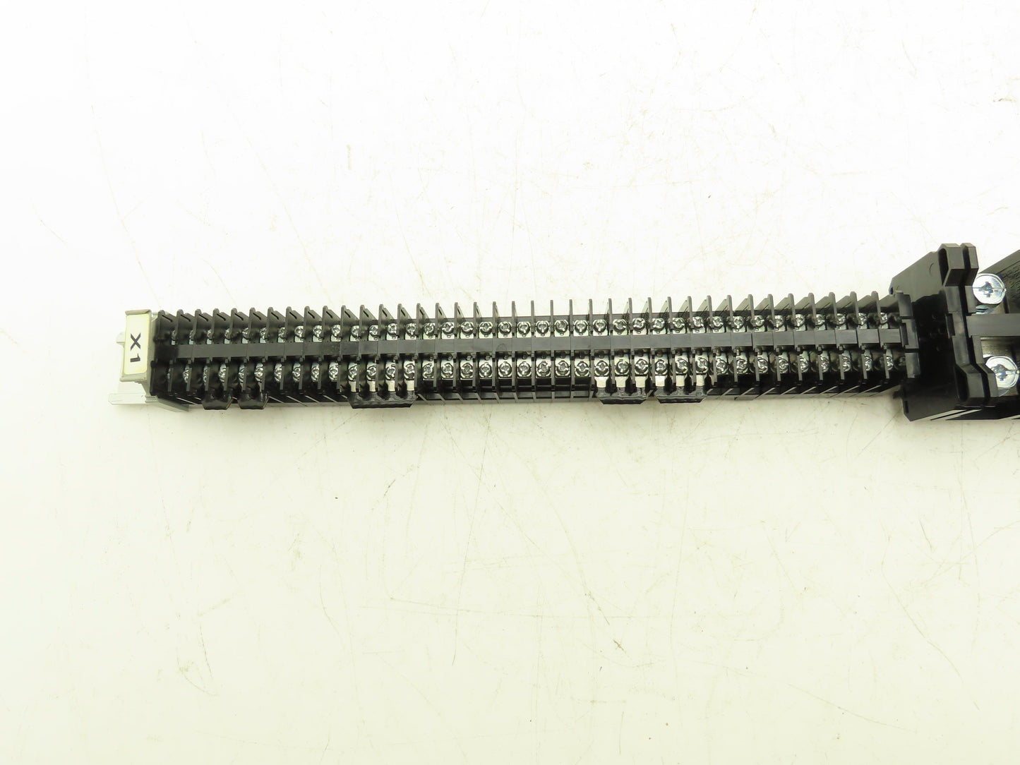 IDEC BN100W BNH15WM Terminal 38mm² 100A 16-2AWG 1.25mm² 15A 22-14AWG Lot of 32