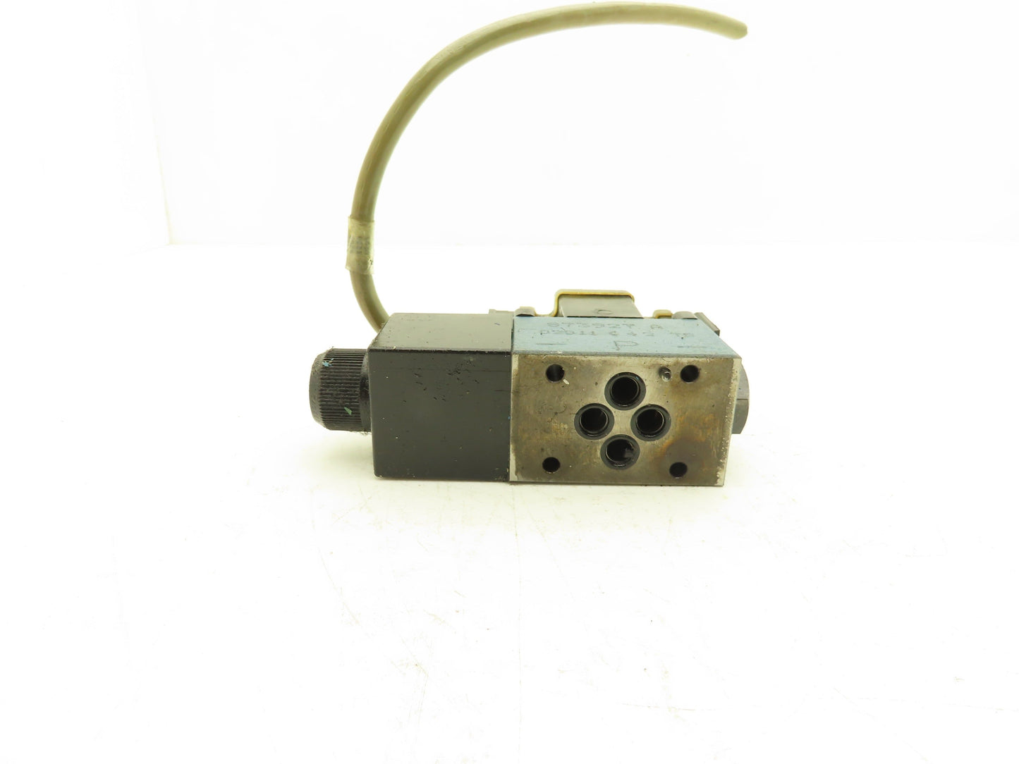 Rexroth 4WE6D61/EW110N9DA/V Hydraulic Directional Valve Solenoid 24VDC